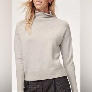 Aritzia Wilfred Cyprie Sweater - Size Small - Brand New Condition